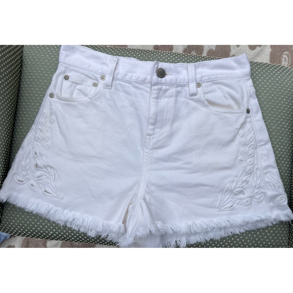 Alice + Olivia White Embroidered Denim Shorts Women Size 26 High Waisted